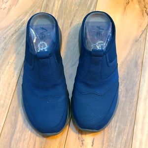 Brand New AerGo by Aerosoles Slip On Shoes, Size 6.5